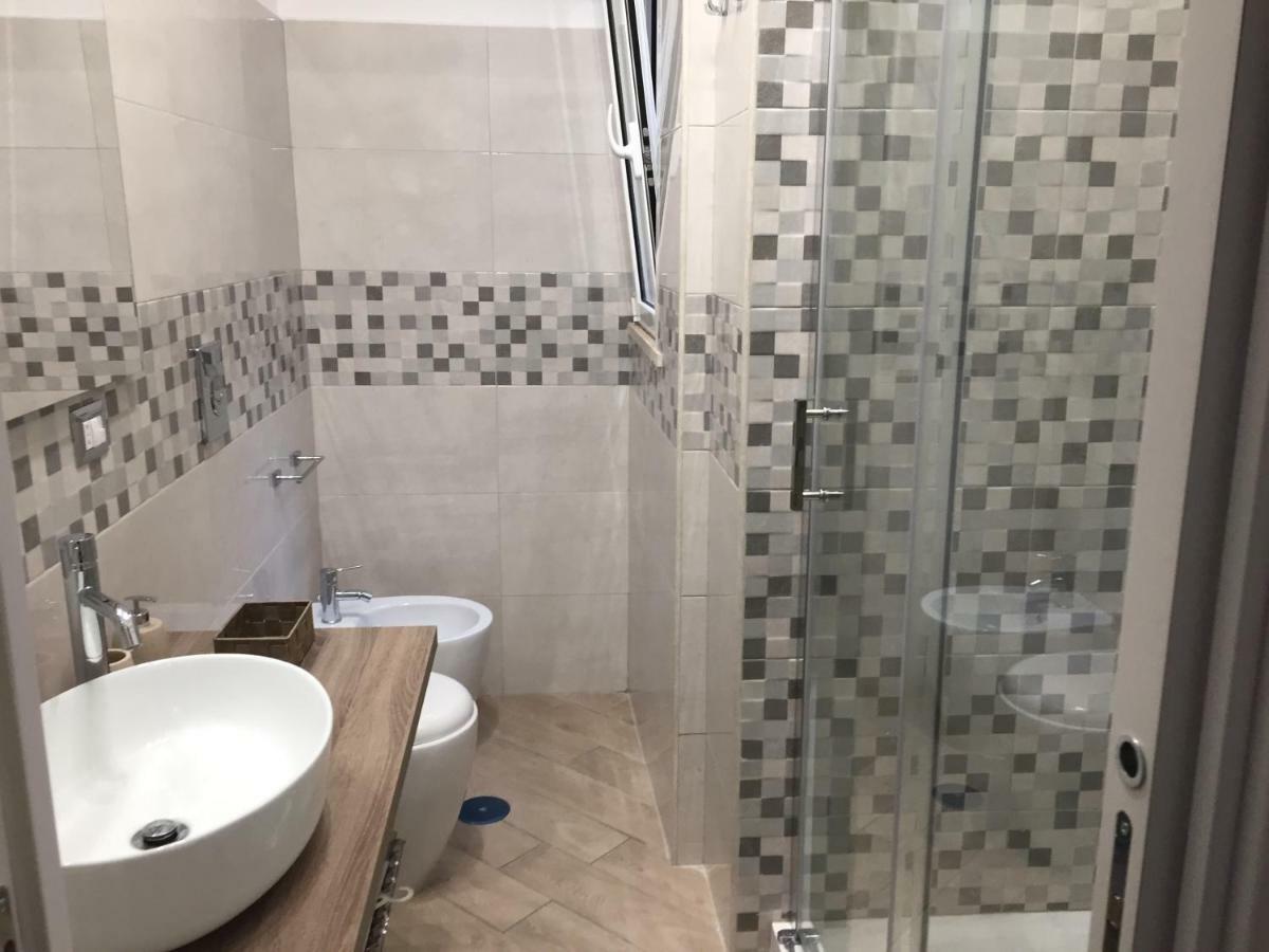 רומא Rhome Merulana מראה חיצוני תמונה