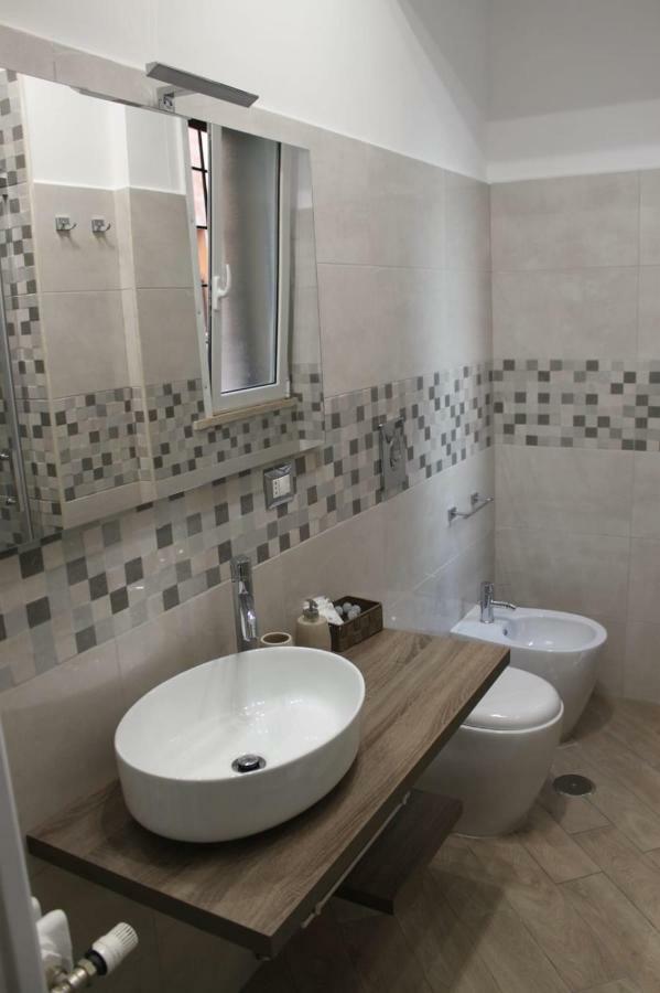 רומא Rhome Merulana מראה חיצוני תמונה